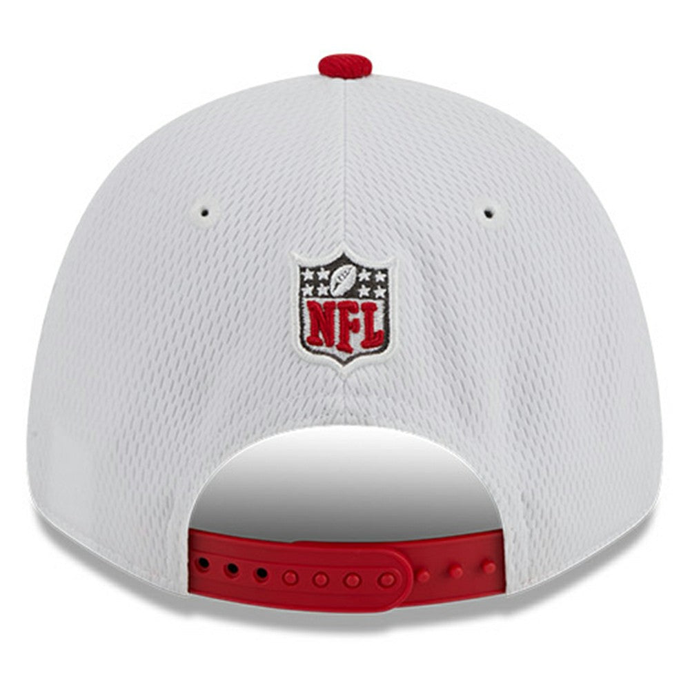 Tampa Bay Buccaneers New Era 2023 Sideline 9FORTY Adjustable Hat