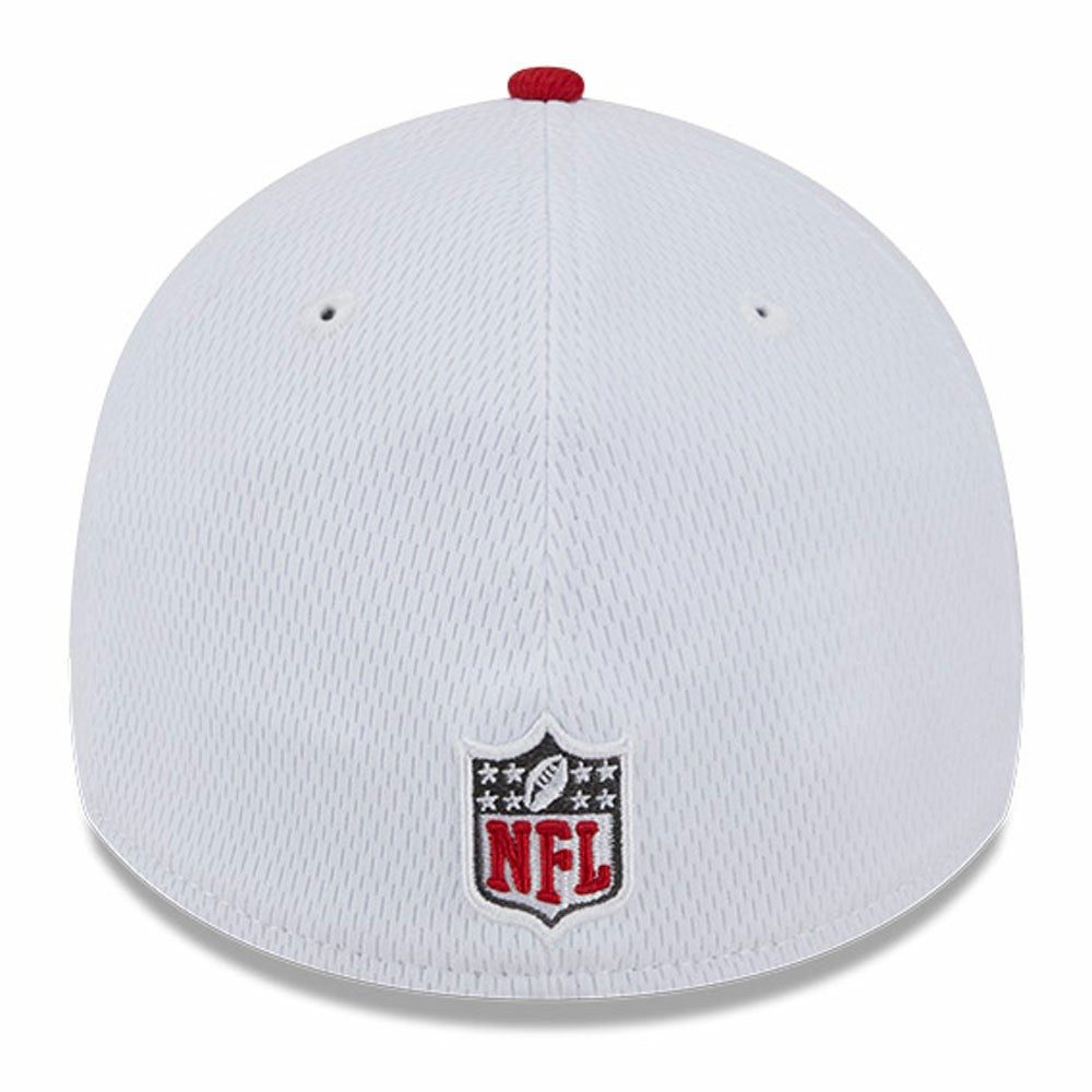 Tampa Bay Buccaneers New Era 2023 Sideline 39THIRTY Flex Hat