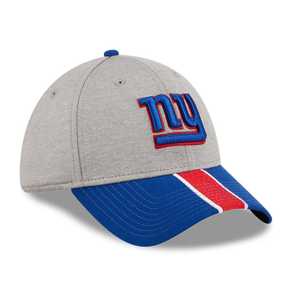 New York Giants New Era Striped 39THIRTY Flex Hat