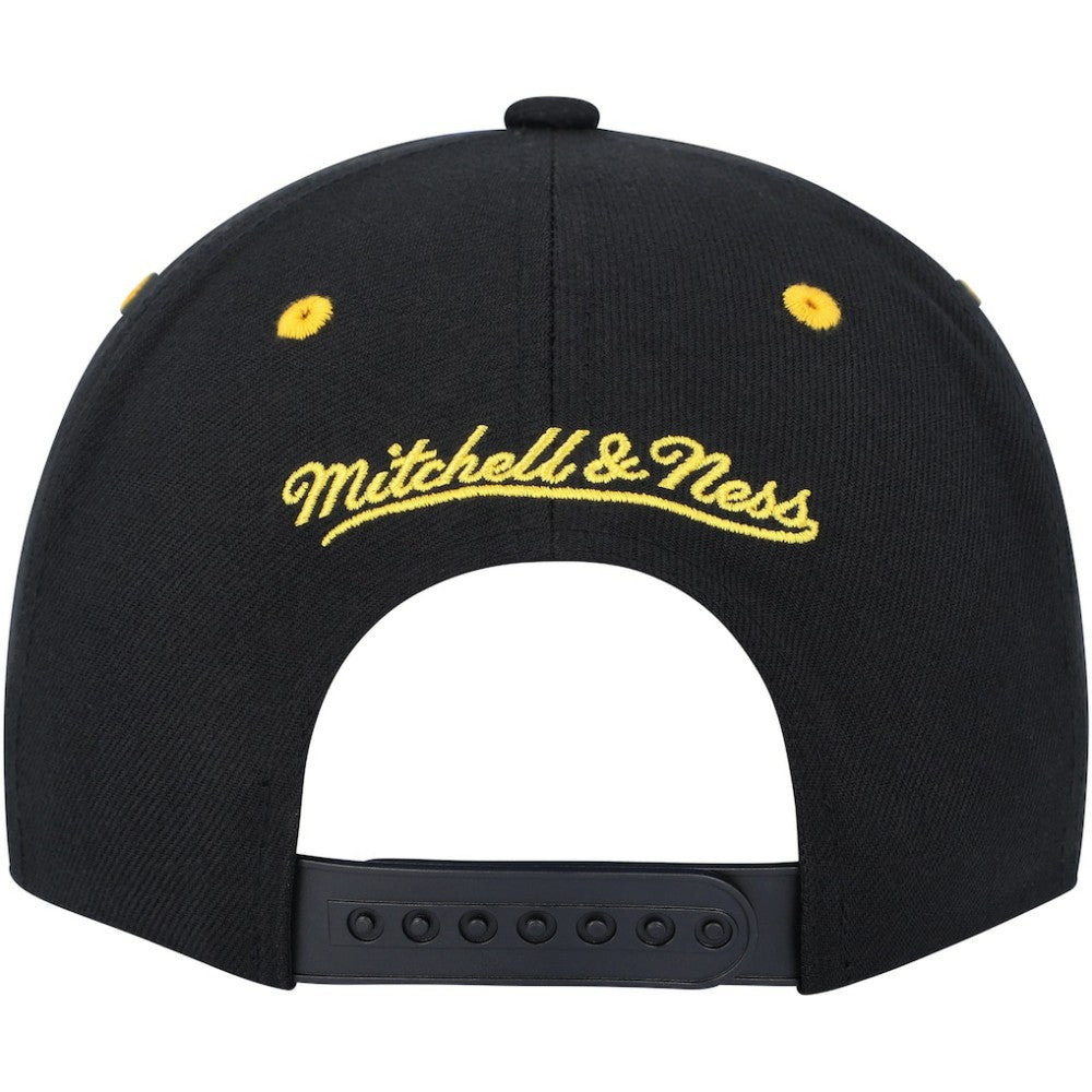 Boston Bruins Mitchell & Ness LOFI Pro Snapback Hat Sale