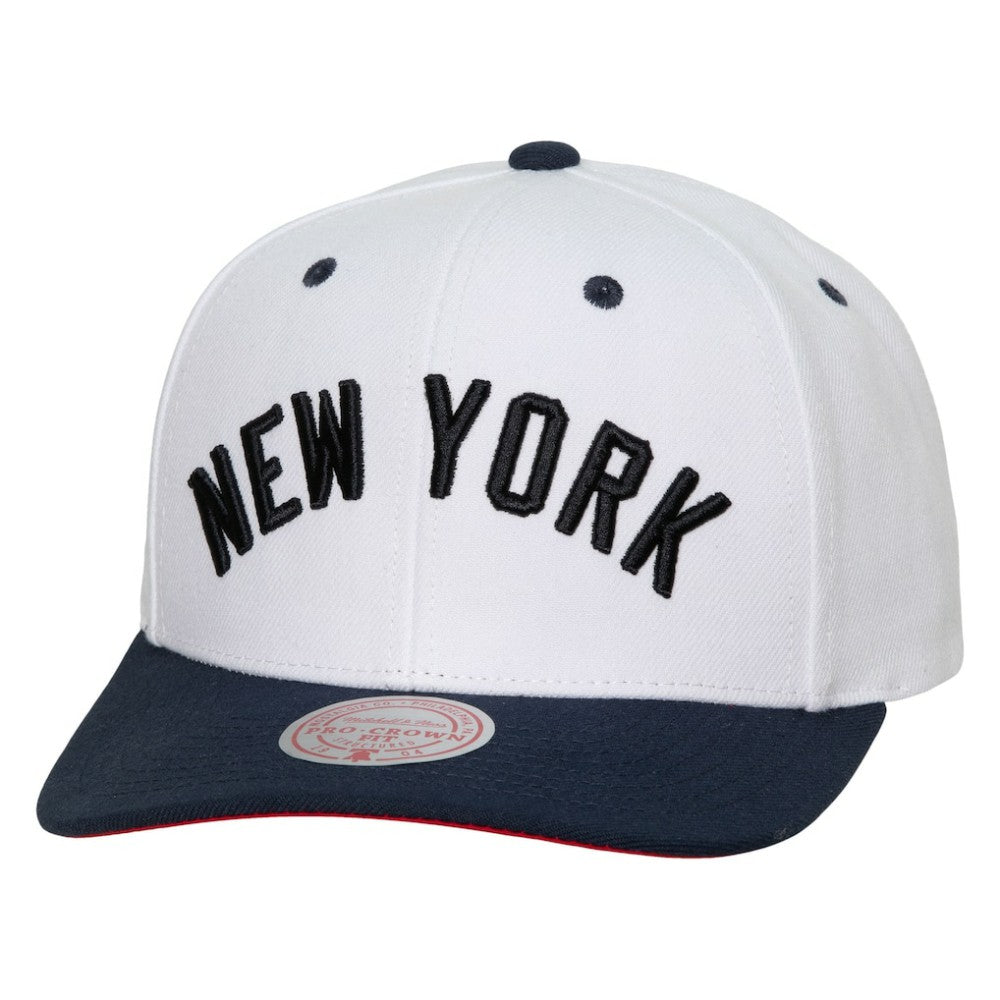 New York Yankees Mitchell & Ness Cooperstown Collection Pro Crown Snapback Hat | MLB Online