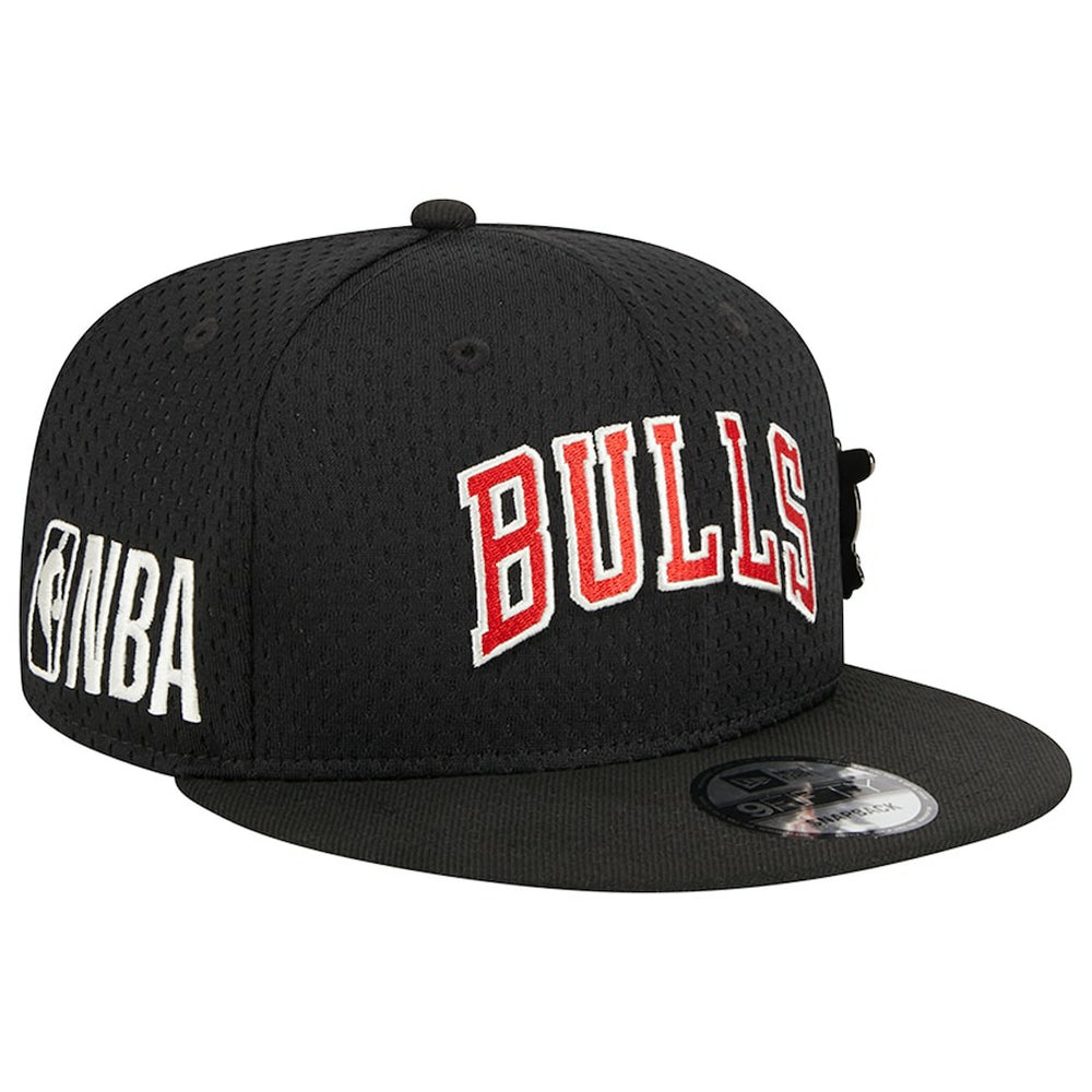Chicago Bulls Post-Up Pin Mesh 9FIFTY Snapback Hat On Sale