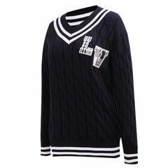 Las Vegas Raiders  Pro Standard Women's Prep V-Neck Pullover Sweater