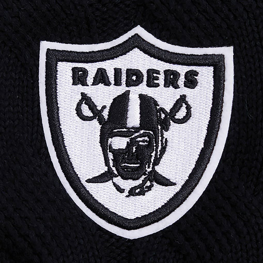 Las Vegas Raiders  Pro Standard Women's Prep V-Neck Pullover Sweater