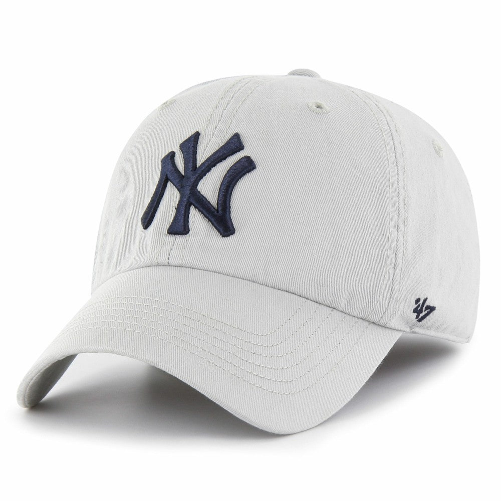 New York Yankees '47 Franchise Logo Fitted Hat | MLB US
