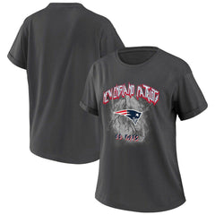 New England Patriots  WEAR by Erin Andrews Women's Boyfriend T-Shirt