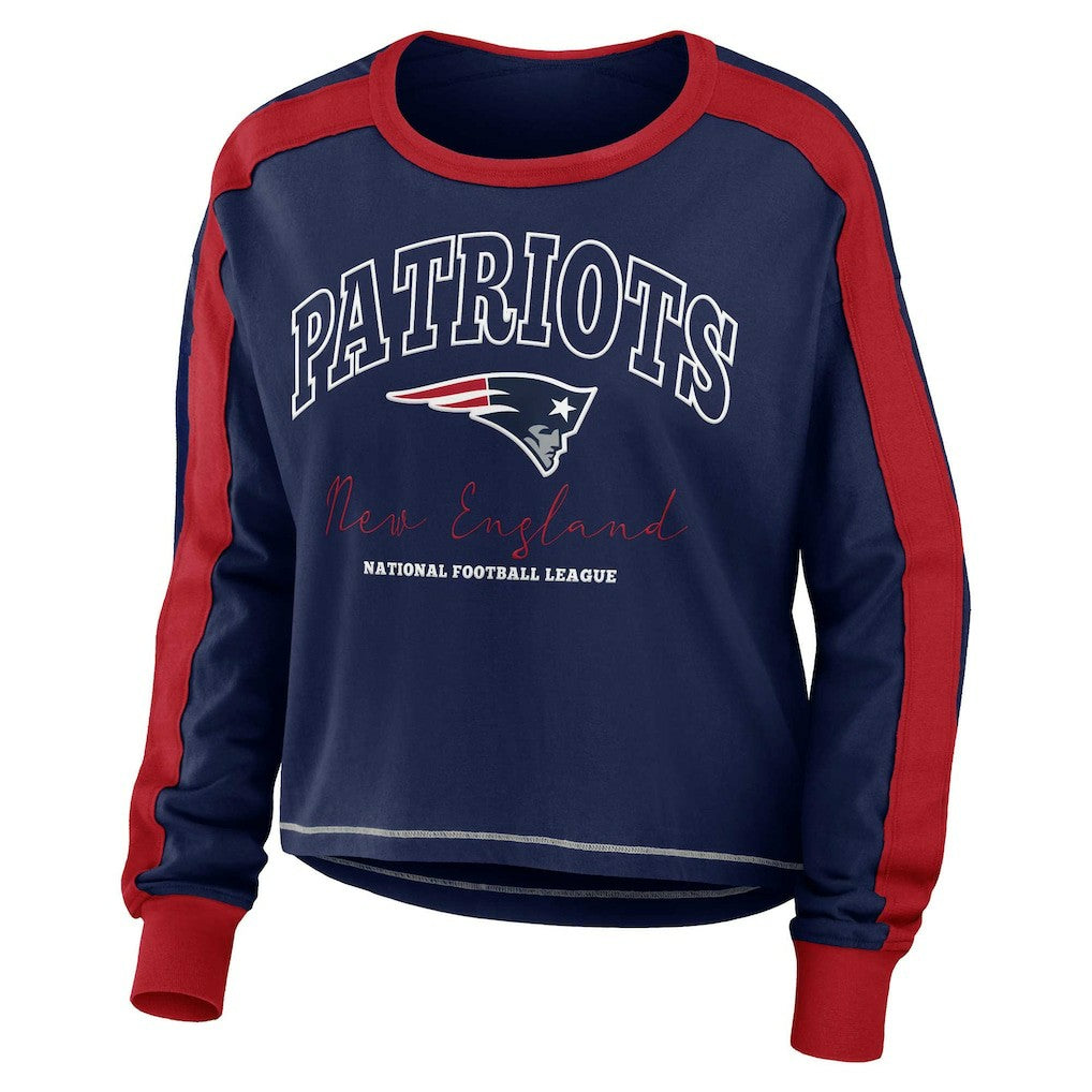 New England Patriots  WEAR by Erin Andrews Women's Color Block Modest Crop Long Sleeve T-Shirt