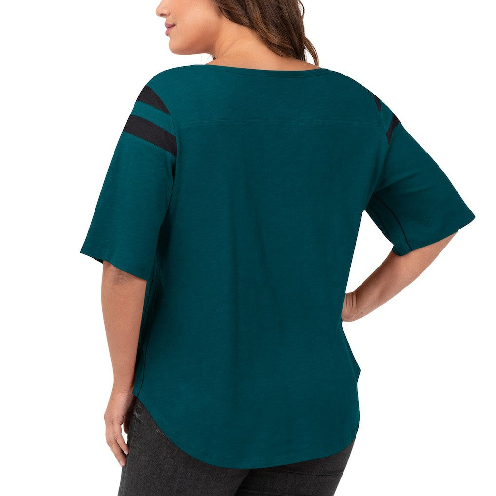 Philadelphia Eagles  G-III 4Her by Carl Banks Women's Plus Size Linebacker T-Shirt