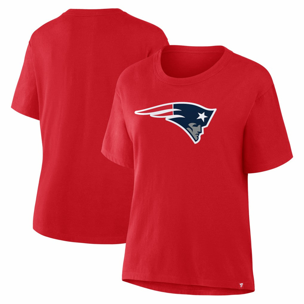 New England Patriots Fanatics Women's Essential Legacy T-Shirt