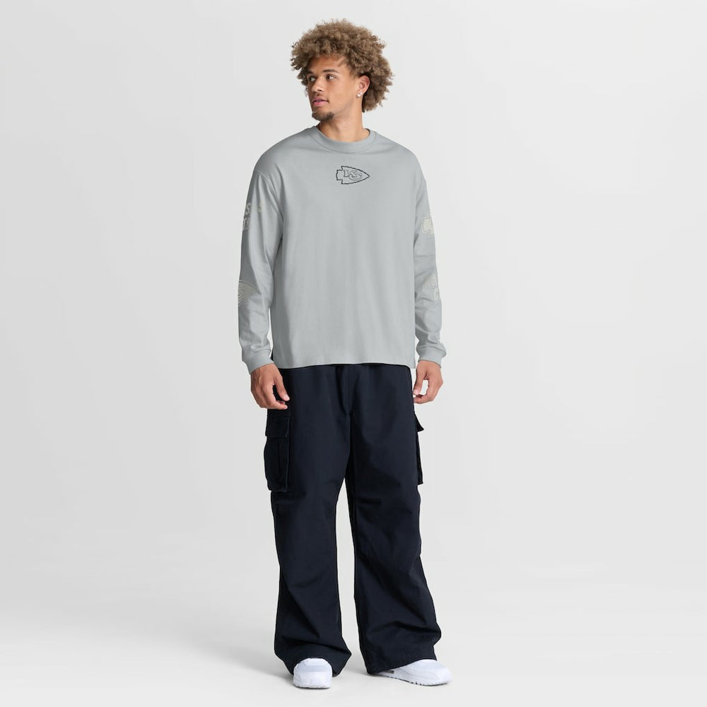 Kansas City Chiefs Fanatics Oversized Type Play Long Sleeve T-Shirt