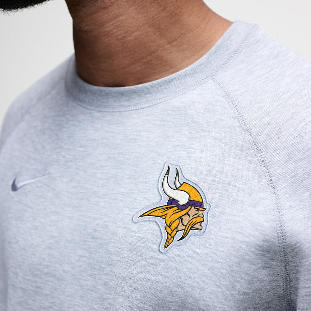 Minnesota Vikings Nike Tech Fleece Raglan Sweatshirt