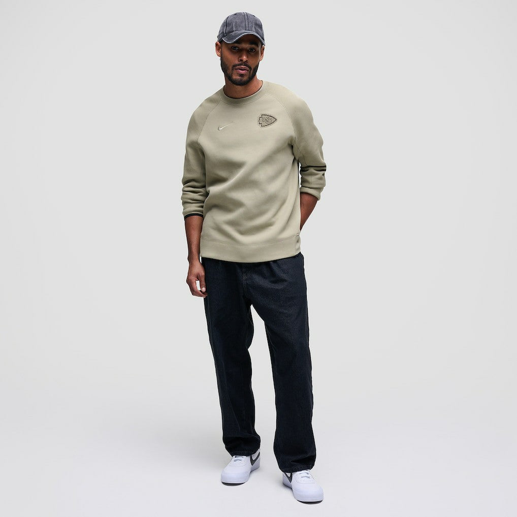 Kansas City Chiefs Nike Tech Fleece Raglan Sweatshirt