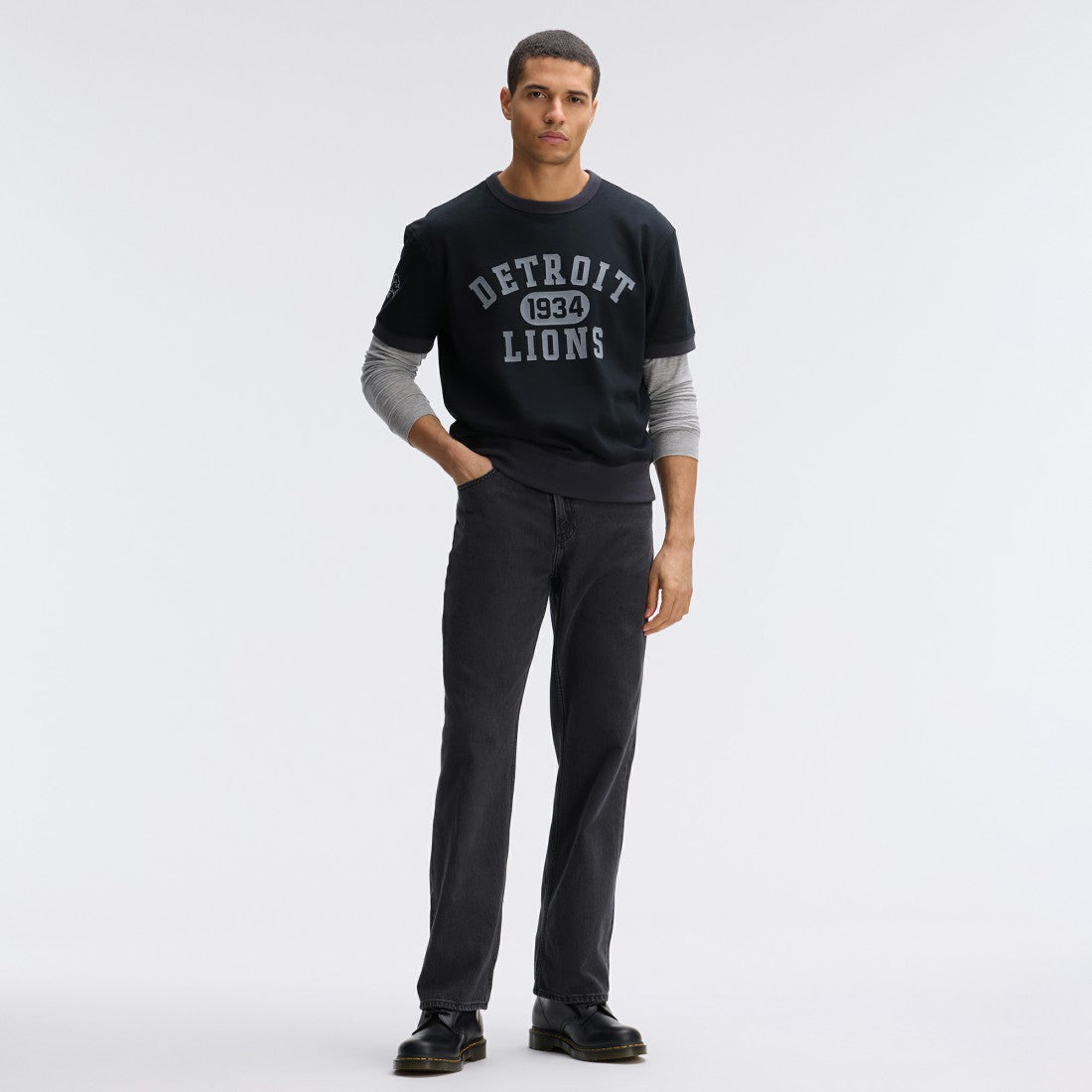 Detroit Lions Fanatics IconicFleece Short Sleeve Sweatshirt