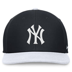 New York Yankees Nike Two-Tone Snapback Hat | MLB Shop