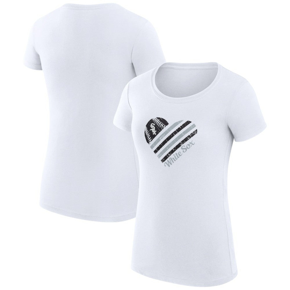 Chicago White Sox G-III 4Her by Carl Banks Women's Super-Slim Fit Lightweight Heart Graphic T-Shirt | MLB Discount