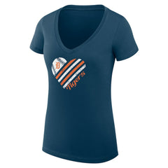 Detroit Tigers G-III 4Her by Carl Banks Women's Super-Slim Fit Lightweight Heart V-Neck T-Shirt | MLB New