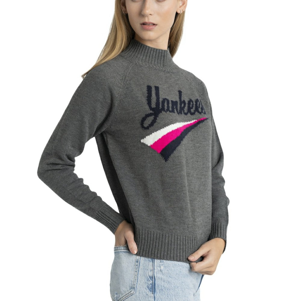 New York Yankees Lusso Women's Serena Raglan Pullover Sweater | MLB Outlet