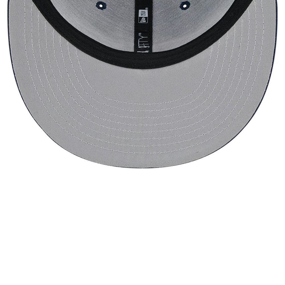 Tennessee Titans New Era Main Trucker 9FIFTY Snapback Hat