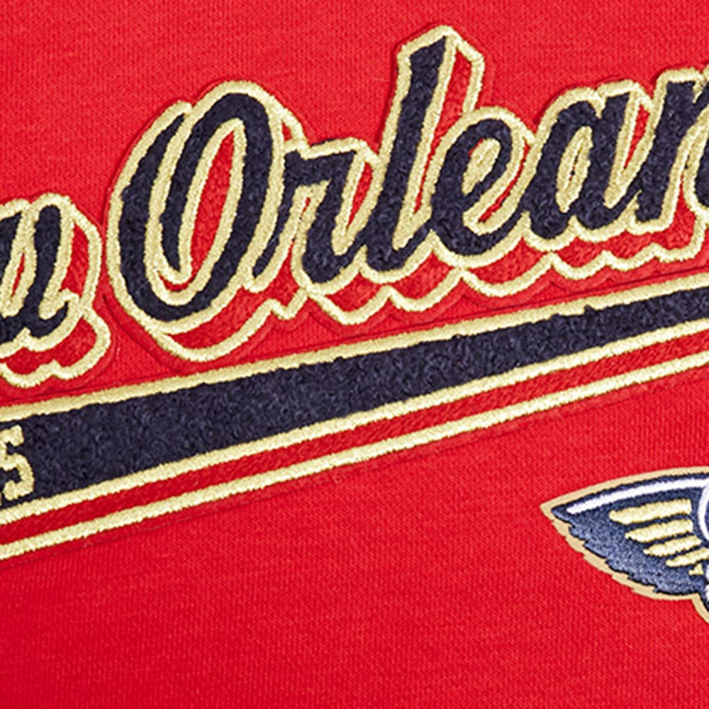 New Orleans Pelicans Pro Standard Women's Script Tail Cropped Pullover Hoodie New