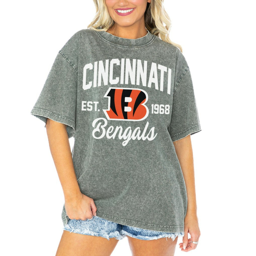 Cincinnati Bengals  Gameday Couture Women's Tackle Titan Boyfriend Washed T-Shirt