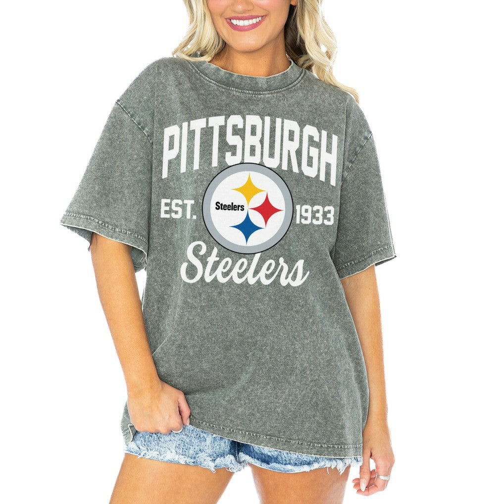 Pittsburgh Steelers  Gameday Couture Women's Tackle Titan Boyfriend Washed T-Shirt