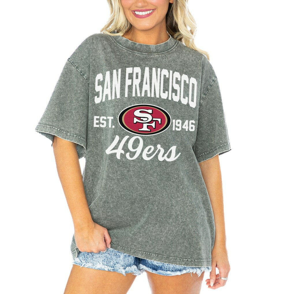 San Francisco 49ers  Gameday Couture Women's Tackle Titan Boyfriend Washed T-Shirt