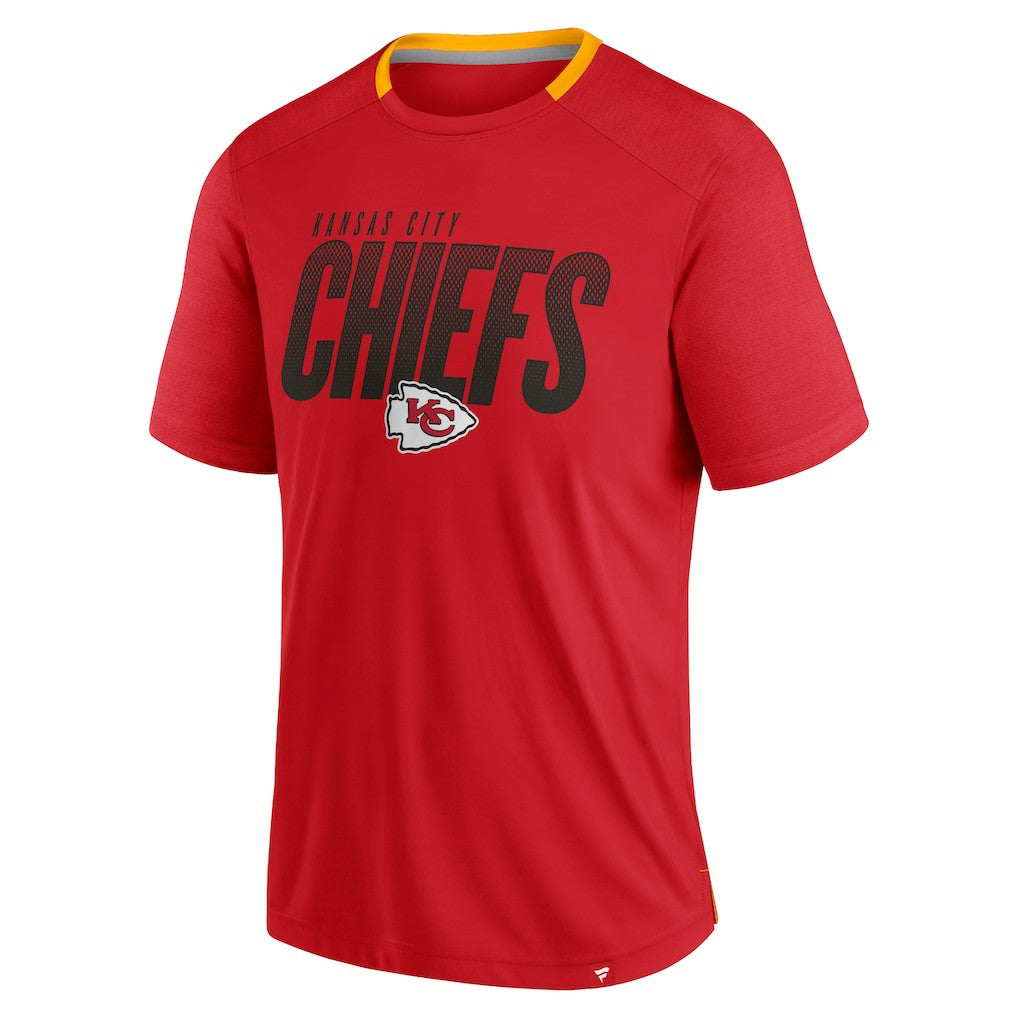 Kansas City Chiefs Fanatics Defender Fade Slant T-Shirt