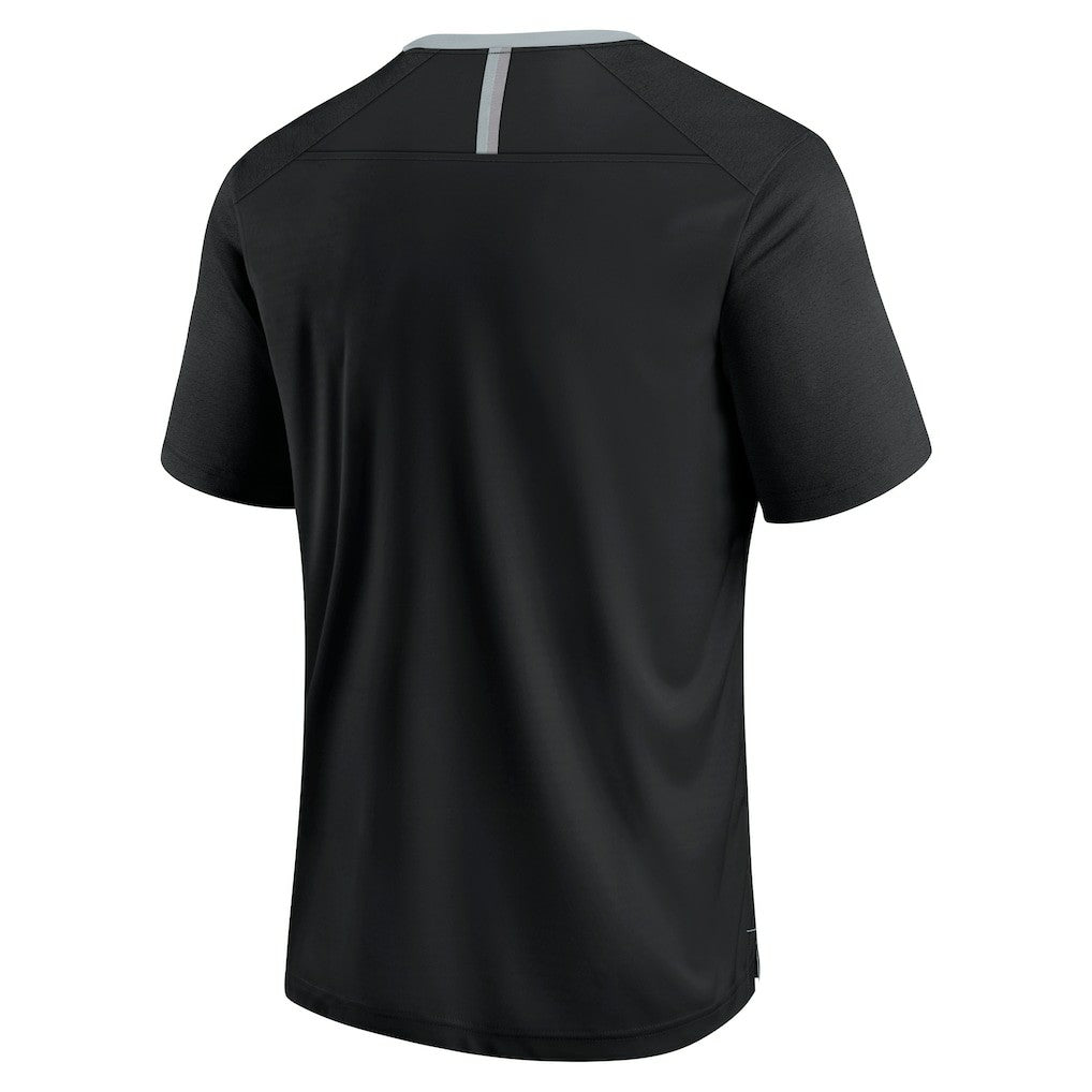 Las Vegas Raiders Fanatics Defender Fade Slant T-Shirt
