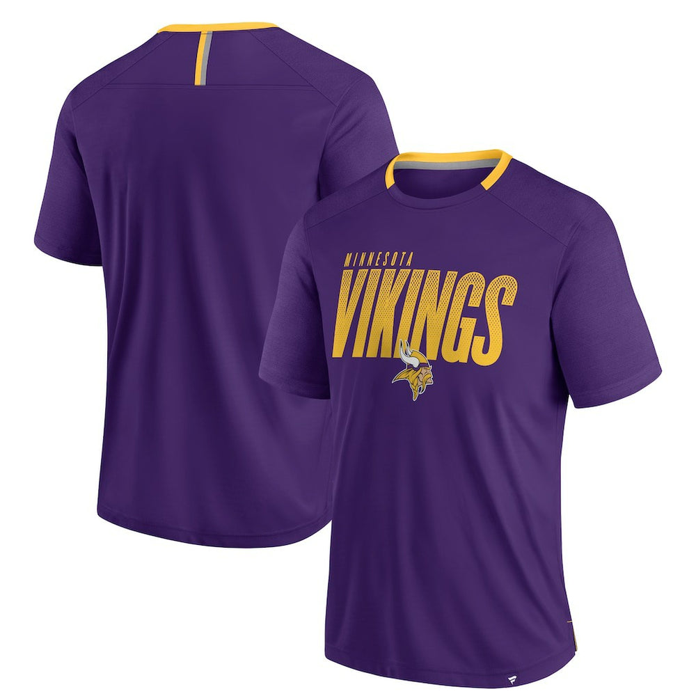 Minnesota Vikings Fanatics Defender Fade Slant T-Shirt