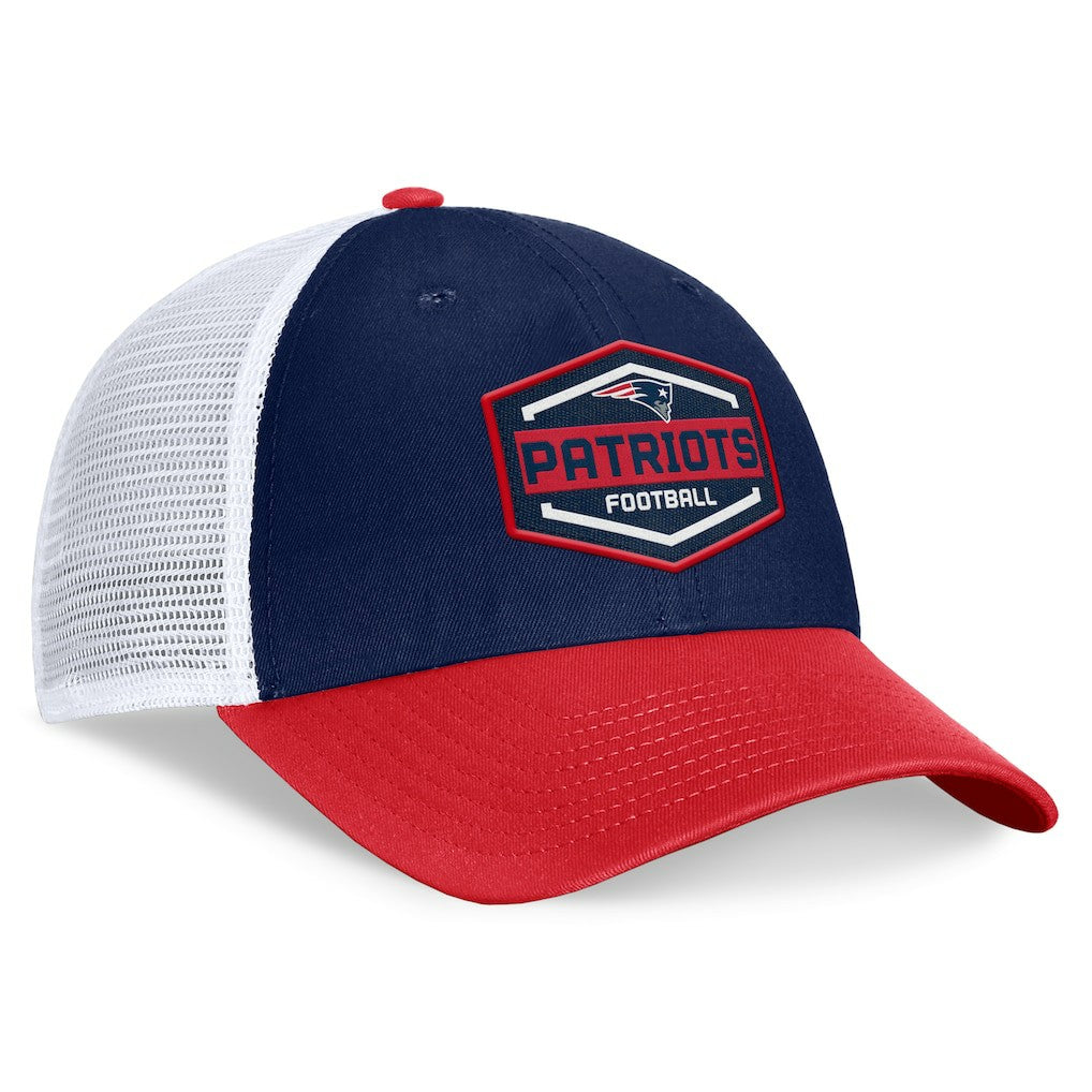 New England Patriots Fanatics Bench Trucker Adjustable Hat