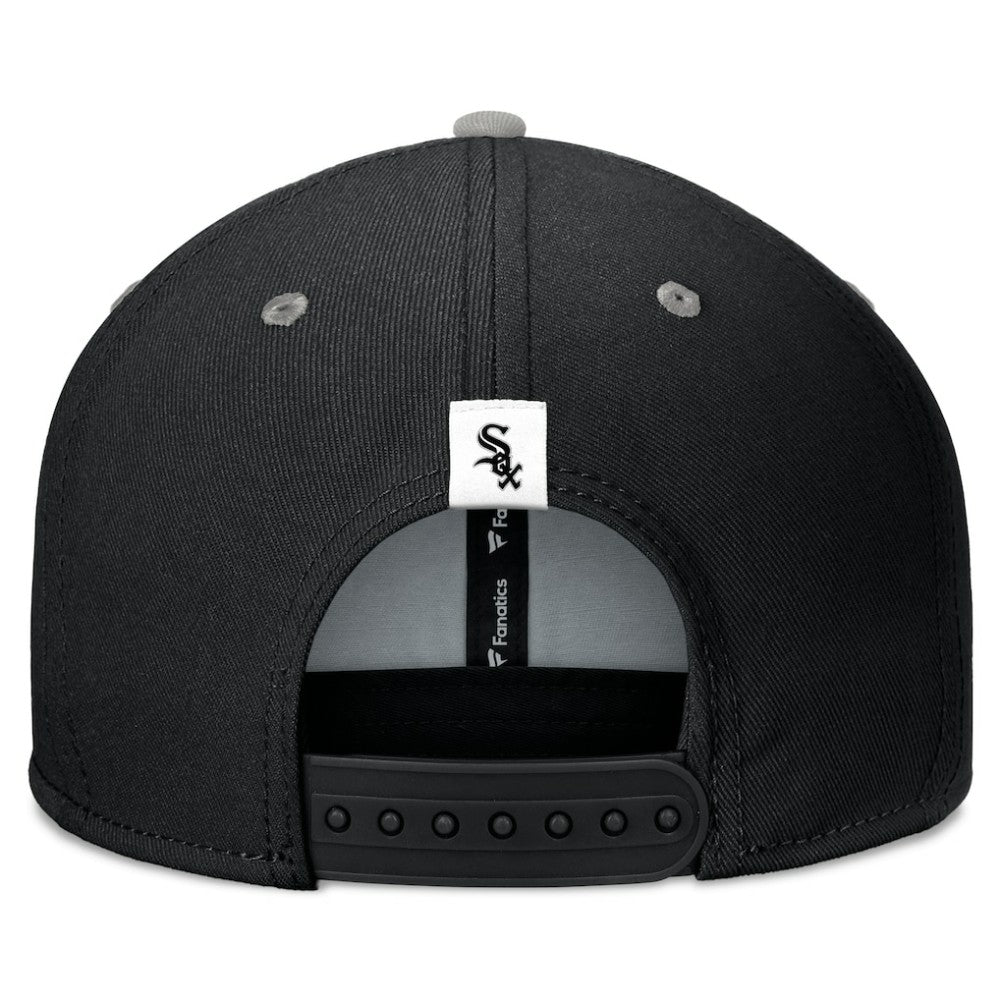 Chicago White Sox Fanatics Fundamental Bold Snapback Hat | MLB Discount