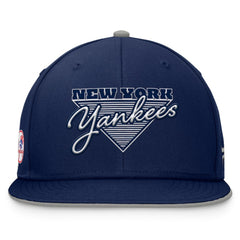 New York Yankees Fanatics Fundamental Tri-Script Fitted Hat | MLB Shop