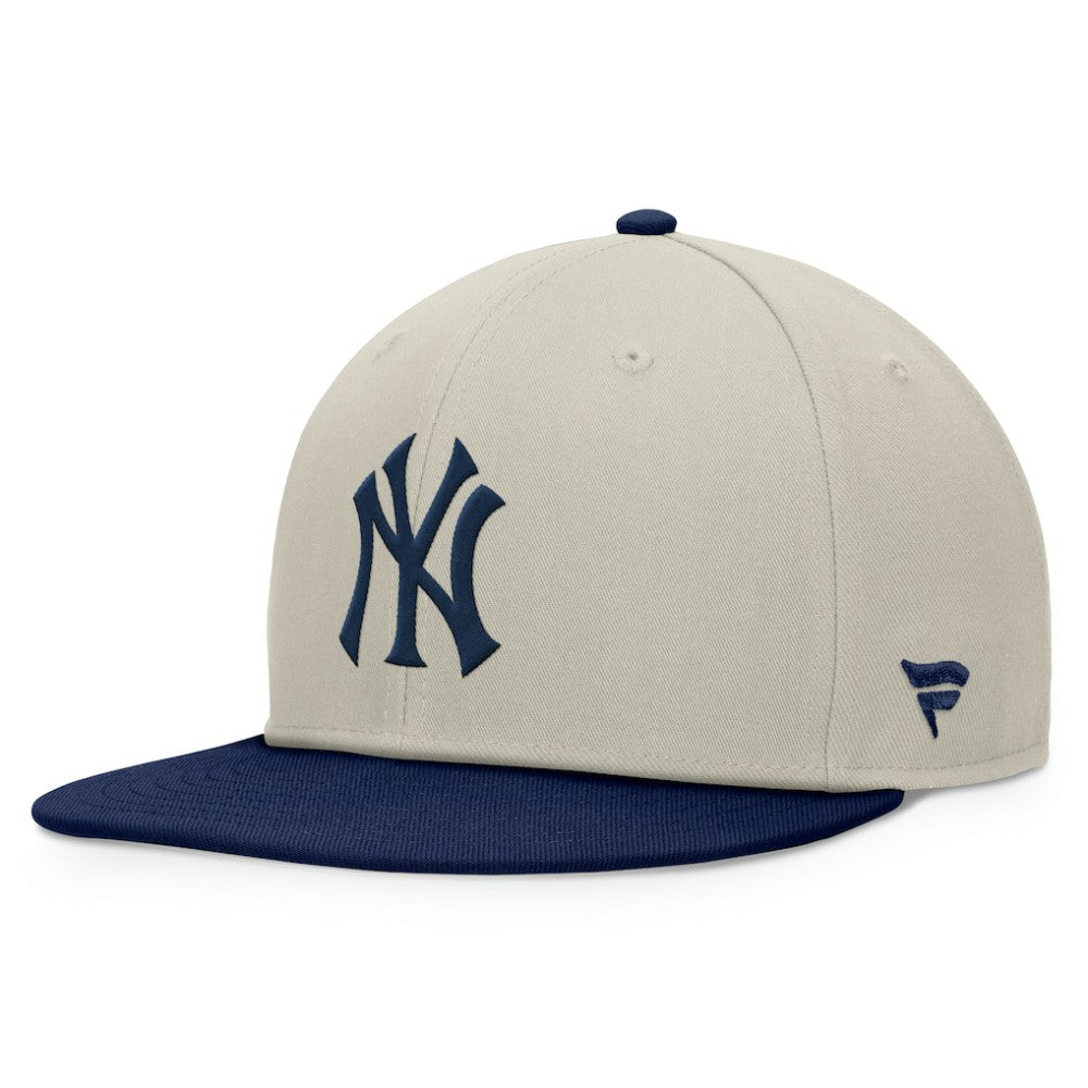 New York Yankees Fanatics Team Two-Tone Snapback Hat | MLB Shop