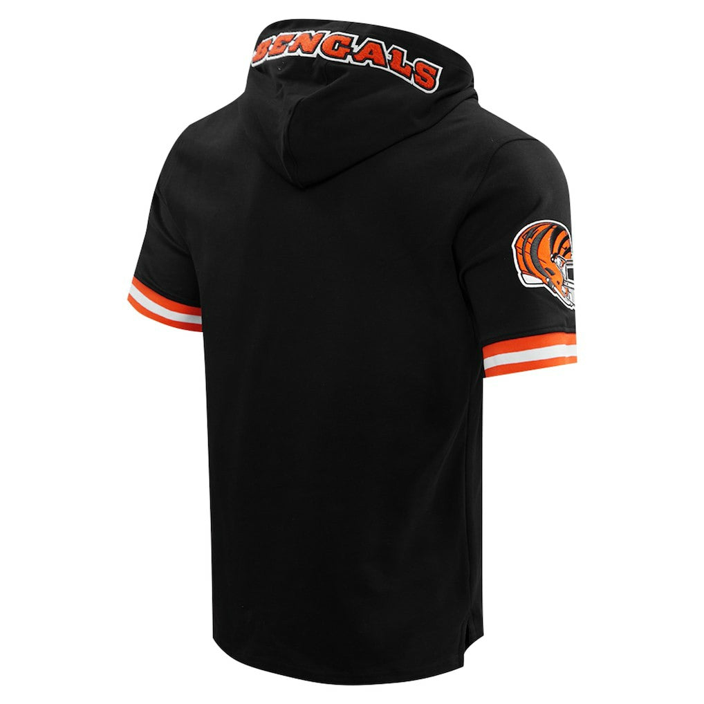 Cincinnati Bengals  Joe Burrow  Pro Standard Player Name & Number Hoodie T-Shirt