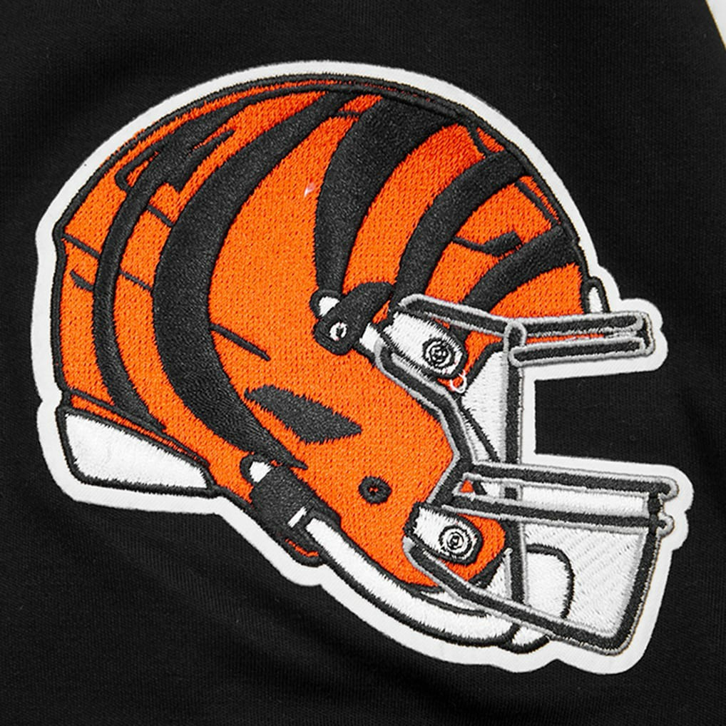 Cincinnati Bengals  Joe Burrow  Pro Standard Player Name & Number Hoodie T-Shirt