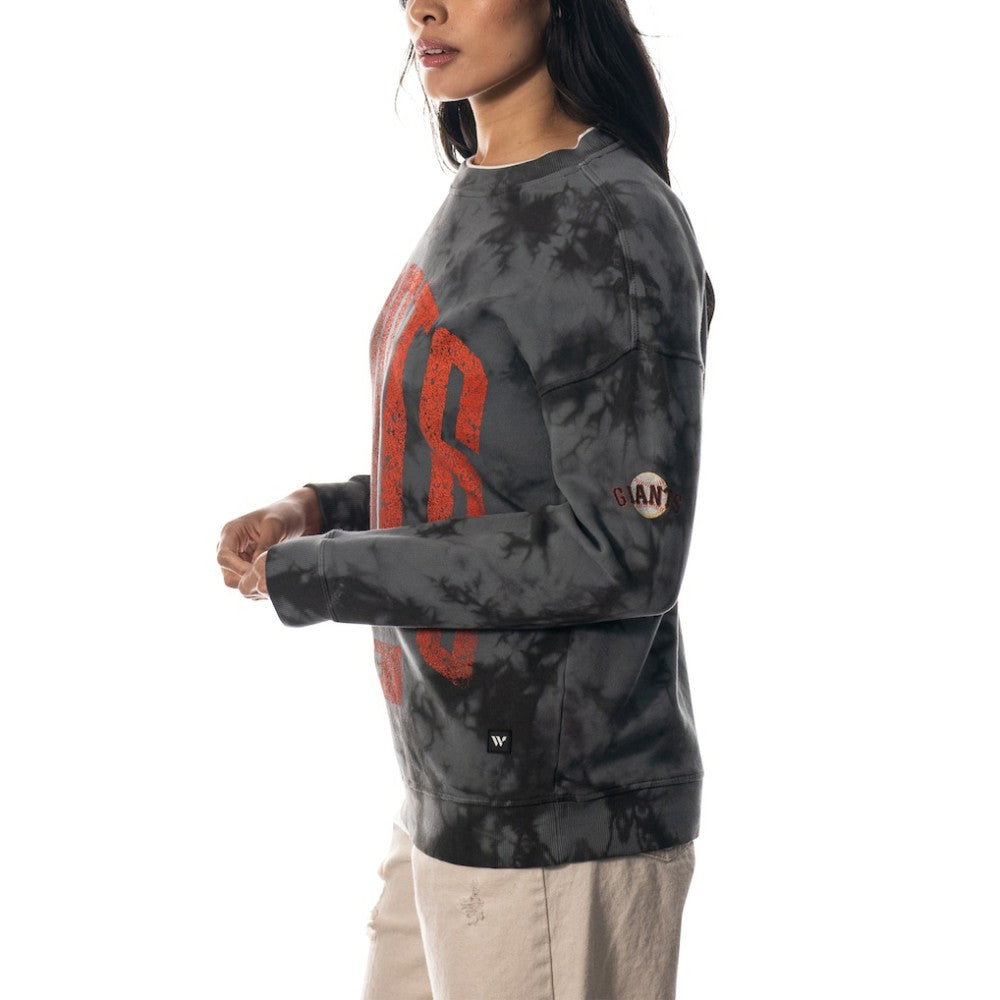 San Francisco Giants The Wild Collective Women's Overdyed Pullover Sweatshirt | MLB New