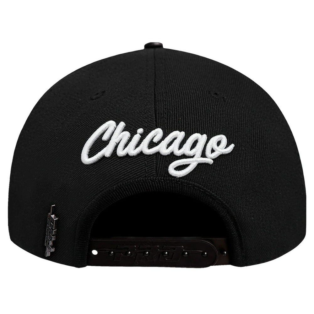 Chicago Bulls Pro Standard Paint the City Pinch Front Snapback Hat Online