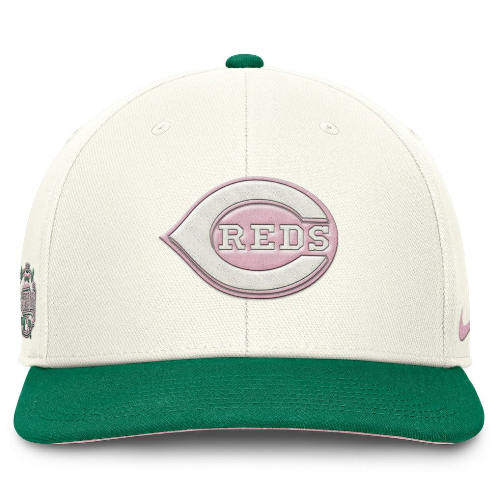 Cincinnati Reds Nike Sail Pro Performance Snapback Hat | MLB Outlet