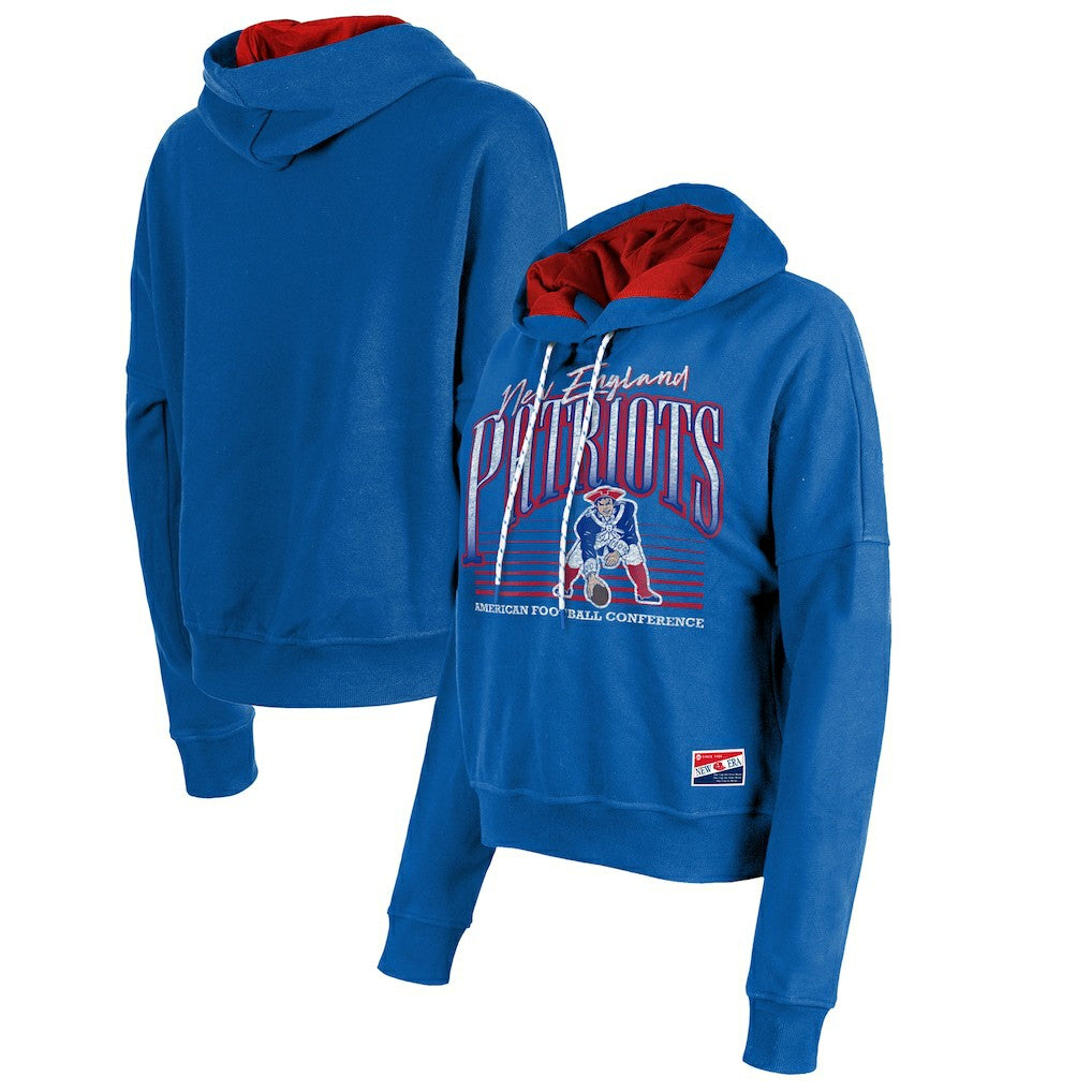 New England Patriots New Era Women's Throwback Boxy Pullover Hoodie
