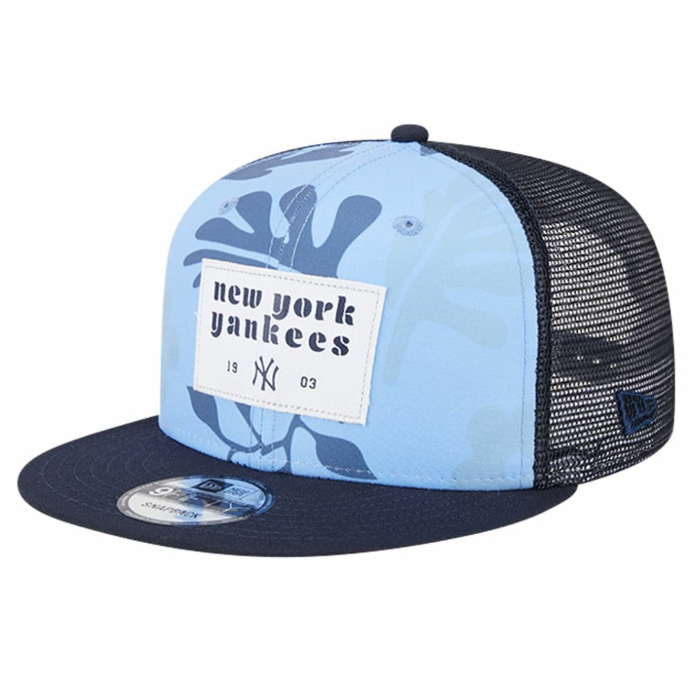 New York Yankees New Era Bikini Bottom Trucker 9FIFTY Snapback Hat | MLB For sale