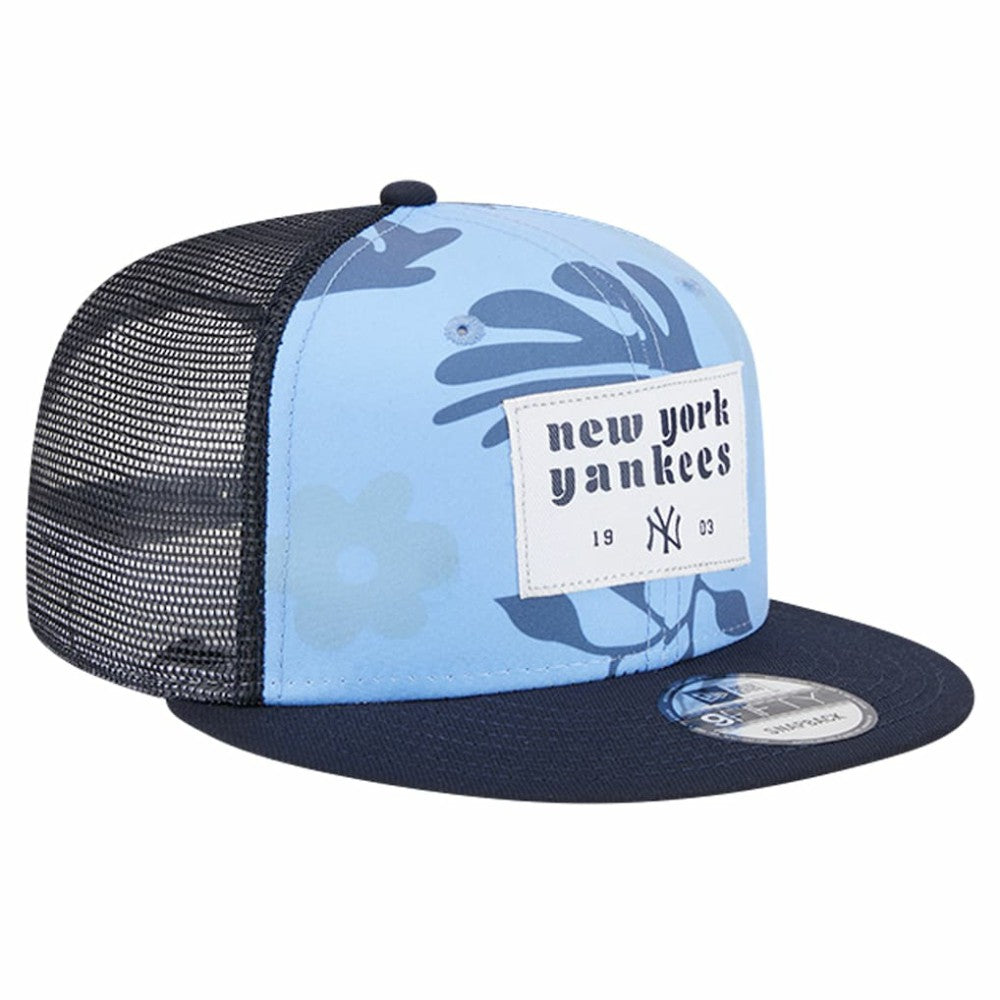 New York Yankees New Era Bikini Bottom Trucker 9FIFTY Snapback Hat | MLB For sale