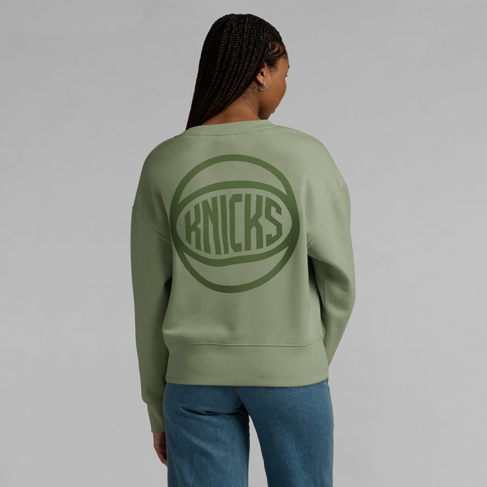 New York Knicks Women's Elements Flow Pullover Sweatshirt Outlet