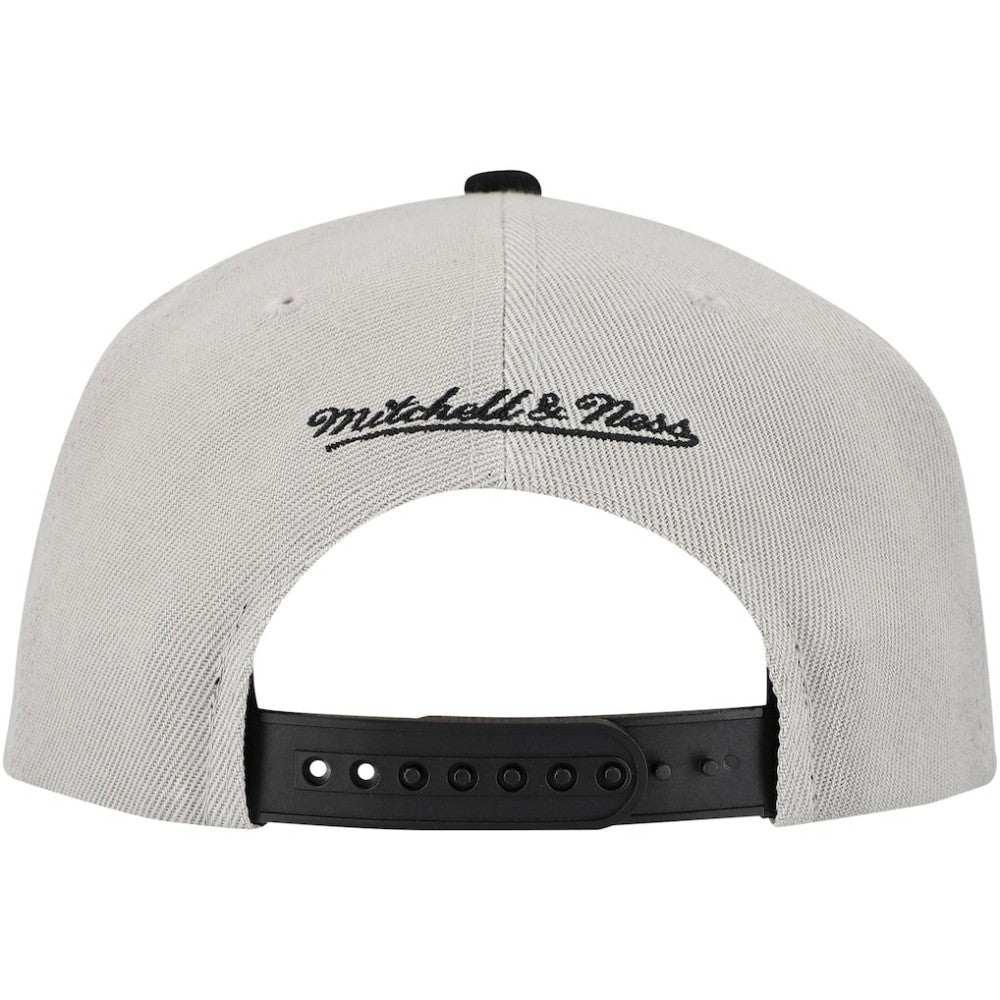 Pittsburgh Pirates Mitchell & Ness Knock Out Panel Snapback Hat | MLB New