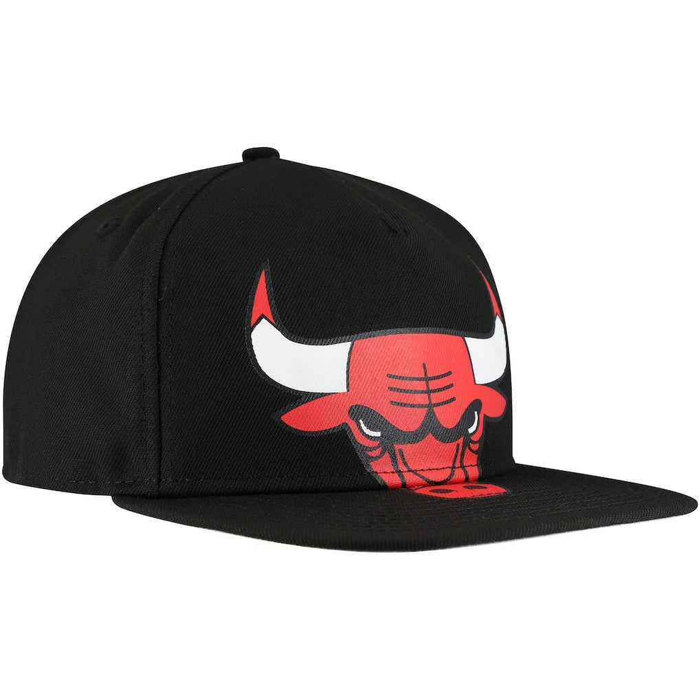 Chicago Bulls Oversized Puff Print Logo Golfer Snapback Hat New