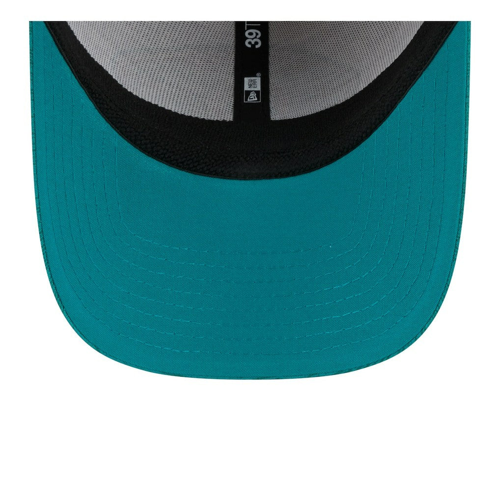 Miami Dolphins New Era 2024 Sideline Historic 39THIRTY Flex Hat