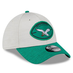 Philadelphia Eagles New Era 2024 Sideline Historic 39THIRTY Flex Hat