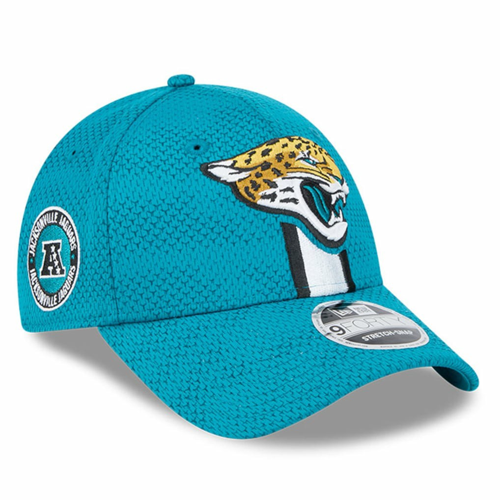 Jacksonville Jaguars New Era 2024 Sideline 9FORTY Stretch-Snap Hat