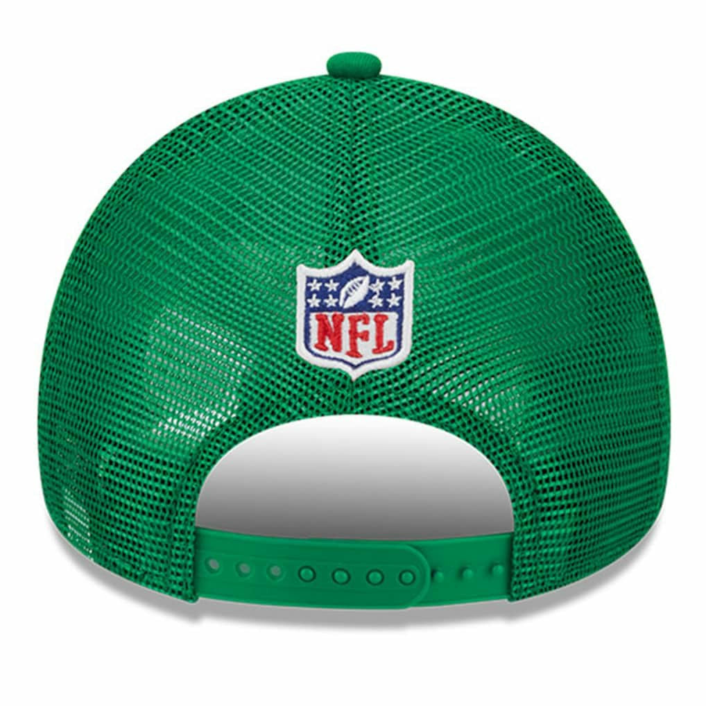Philadelphia Eagles New Era 2024 Sideline Historic 9FORTY A-Frame Trucker Adjustable Hat