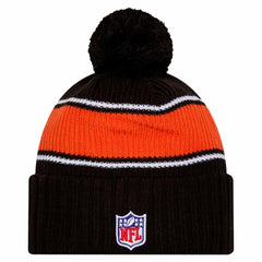 Cincinnati Bengals New Era Youth 2024 Sideline Sport Cuffed Knit Hat with Pom