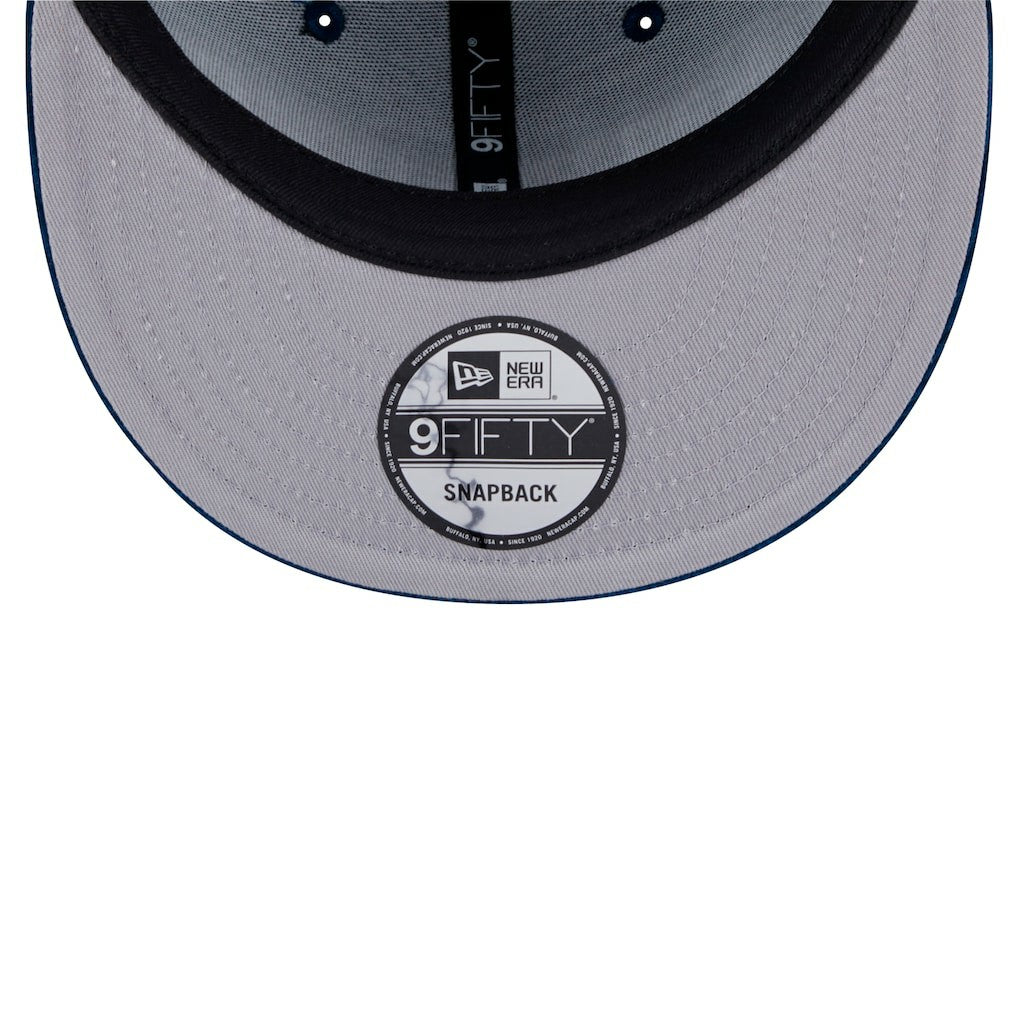 Dallas Cowboys New Era Display Corduroy 9FIFTY Snapback Hat